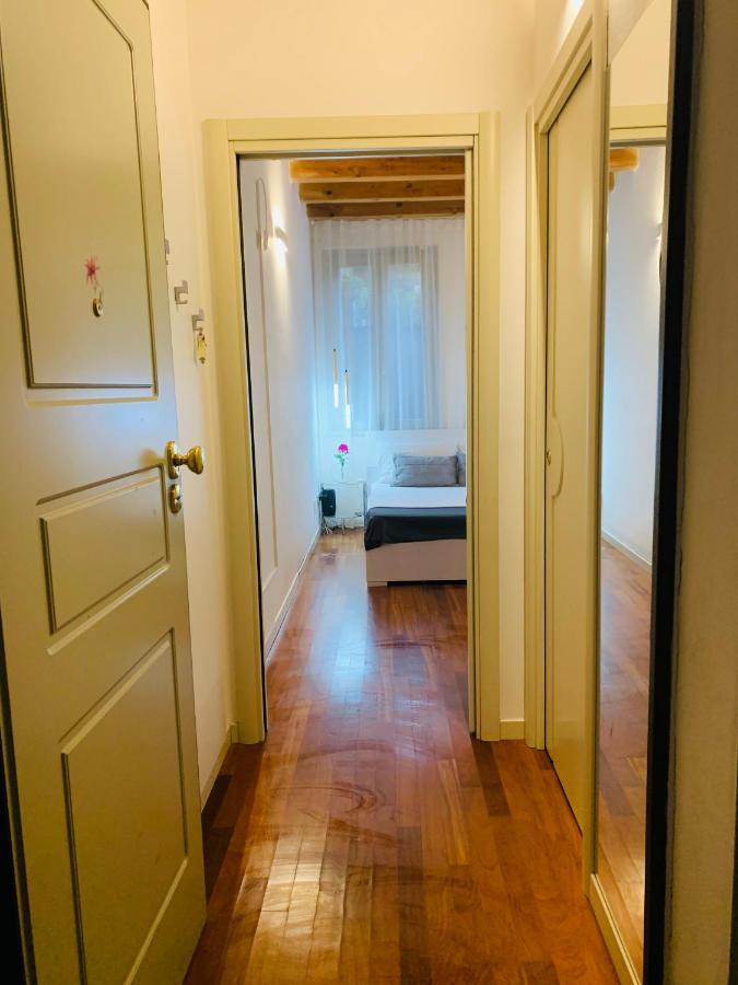 Cozy Apartment Center Bergame Extérieur photo