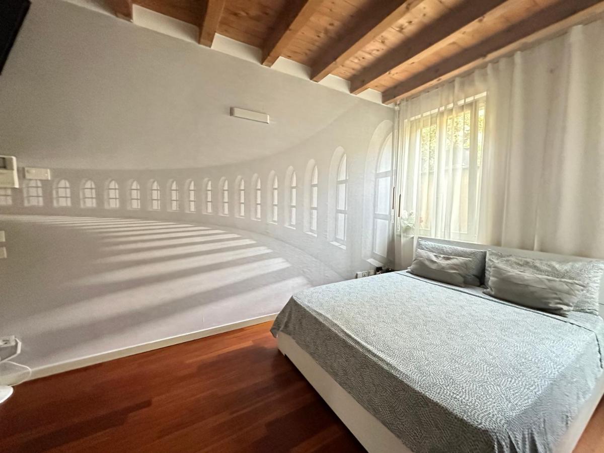 Cozy Apartment Center Bergame Extérieur photo